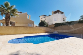 Venta - Chalet - Pinar de Campoverde