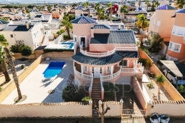 Venta - Chalet - Pinar de Campoverde