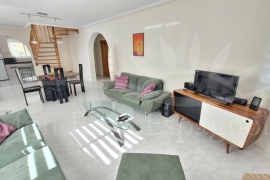Sale - Villa - Pinar de Campoverde