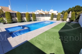 Sale - Town house on 2 levels  - Pilar de la Horadada - Torre de la Horadada