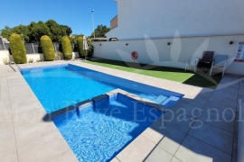 Sale - Town house on 2 levels  - Pilar de la Horadada - Torre de la Horadada
