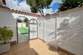 Sale - Villa - Pinar de Campoverde