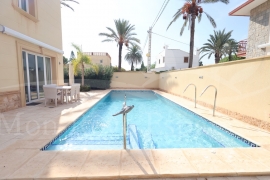 Venta - Chalet - Cabo Roig