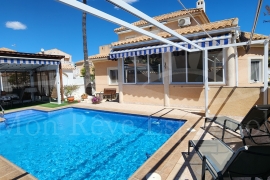 Venta - Chalet - Pinar de Campoverde