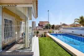 Venta - Chalet - Pinar de Campoverde