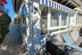 Venta - Chalet semi-adosado - Pilar de la Horadada - Mil Palmeras