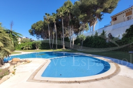 Venta - Chalet semi-adosado - Pilar de la Horadada - Mil Palmeras