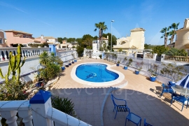 Venta - Chalet - Pinar de Campoverde