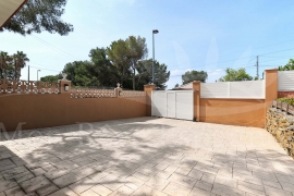Sale - Villa - Pinar de Campoverde