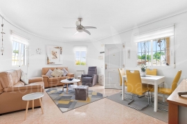 Sale - Villa - Pinar de Campoverde