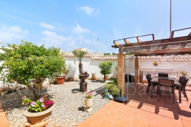 Sale - Villa - Pinar de Campoverde