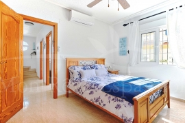Sale - Semi-detached Villa - Pinar de Campoverde