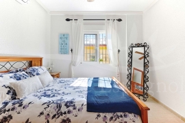 Sale - Semi-detached Villa - Pinar de Campoverde