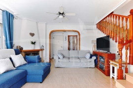 Sale - Semi-detached Villa - Pinar de Campoverde
