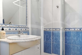 Sale - Semi-detached Villa - Pinar de Campoverde