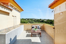 Sale - Semi-detached Villa - Pinar de Campoverde