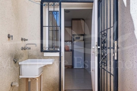 Venta - Chalet semi-adosado - Pinar de Campoverde