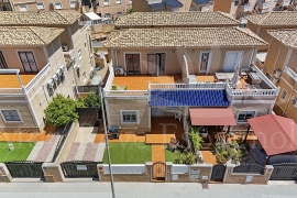 Venta - Chalet semi-adosado - Pinar de Campoverde