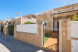 Venta - Chalet semi-adosado - Pinar de Campoverde
