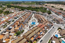 Venta - Chalet semi-adosado - Pinar de Campoverde
