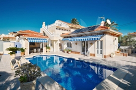 Venta - Chalet - Pinar de Campoverde