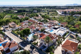 Venta - Chalet - Pinar de Campoverde