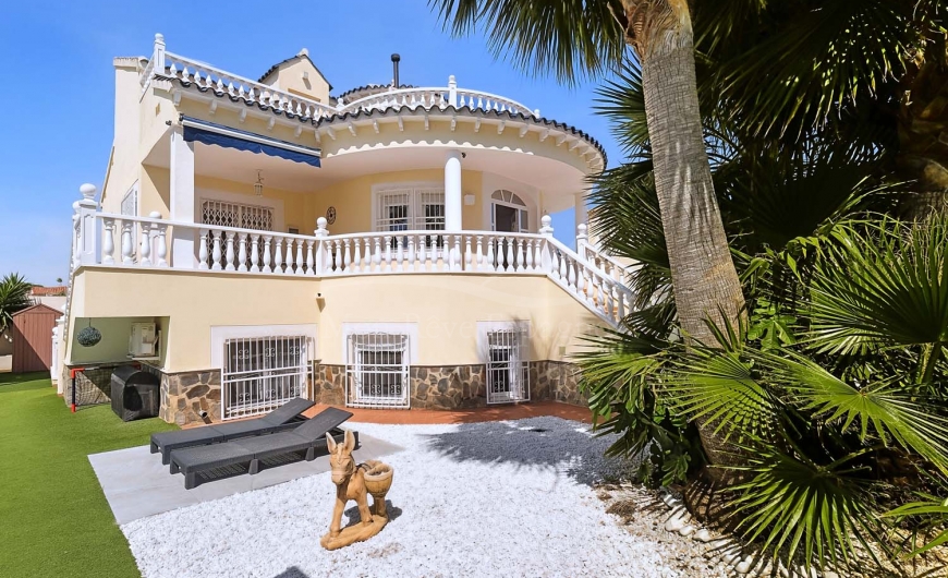 Venta - Chalet - Pinar de Campoverde