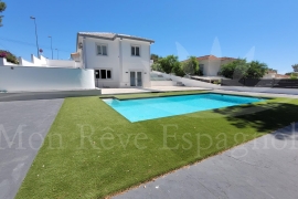 Sale - Villa - Pinar de Campoverde