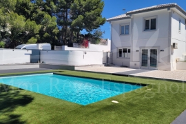 Sale - Villa - Pinar de Campoverde