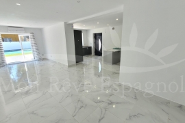 Sale - Villa - Pinar de Campoverde
