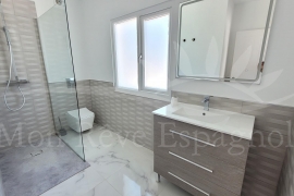 Sale - Villa - Pinar de Campoverde