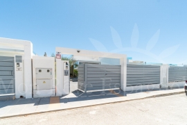Sale - Semi-detached Villa - Orihuela - Vistabella Golf