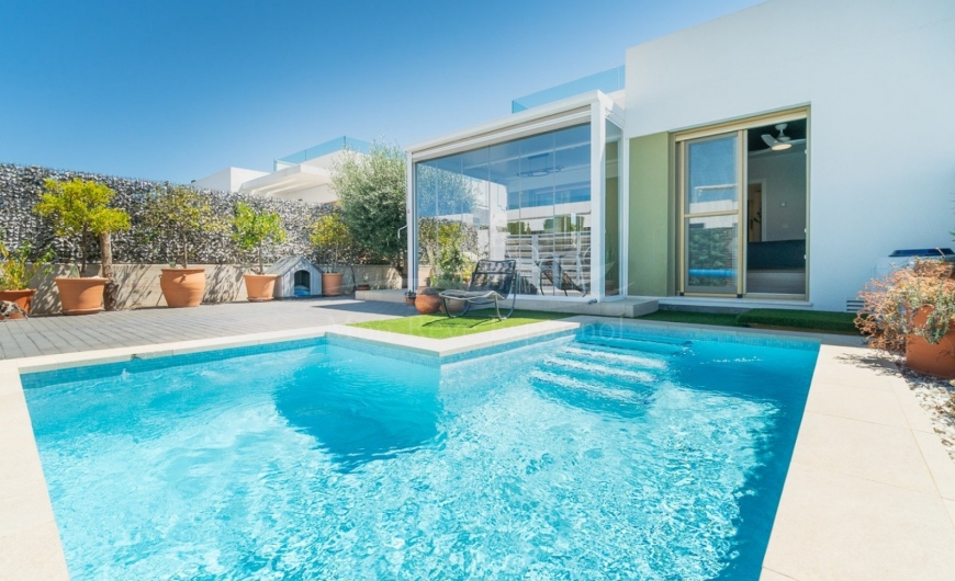 Sale - Semi-detached Villa - Orihuela - Vistabella Golf
