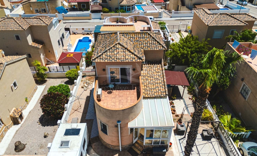 Sale - Villa - Pinar de Campoverde
