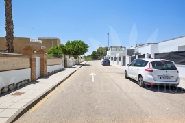 Sale - Villa - Pinar de Campoverde