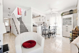 Sale - Villa - Pinar de Campoverde
