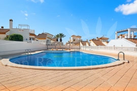 Sale - Villa - Pinar de Campoverde