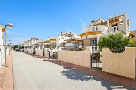 Sale - Villa - Pinar de Campoverde
