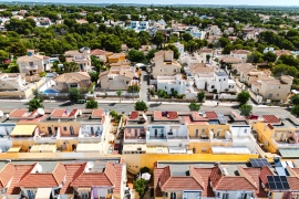 Venta - Chalet semi-adosado - Pinar de Campoverde