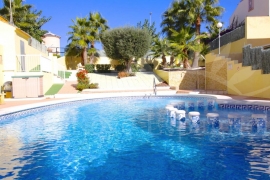 Venta - Chalet semi-adosado - Pinar de Campoverde