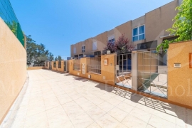 Sale - Town house on 2 levels  - Orihuela costa - Agua Marina
