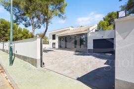Venta - Nueva Construccion - Pinar de Campoverde