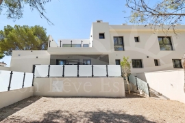 Venta - Nueva Construccion - Pinar de Campoverde