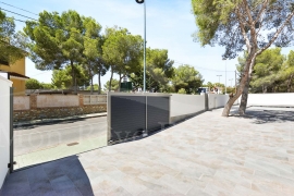 Venta - Nueva Construccion - Pinar de Campoverde