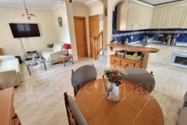 Venta - Chalet semi-adosado - Pilar de la Horadada - Mil Palmeras