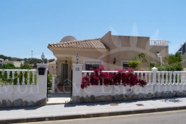 Sale - Villa - Pinar de Campoverde