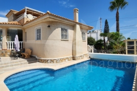 Venta - Chalet - Pinar de Campoverde