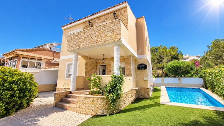 Sale - Villa - Pinar de Campoverde