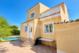 Sale - Villa - Pinar de Campoverde