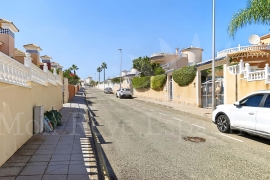 À vendre - Maison - Pinar de Campoverde